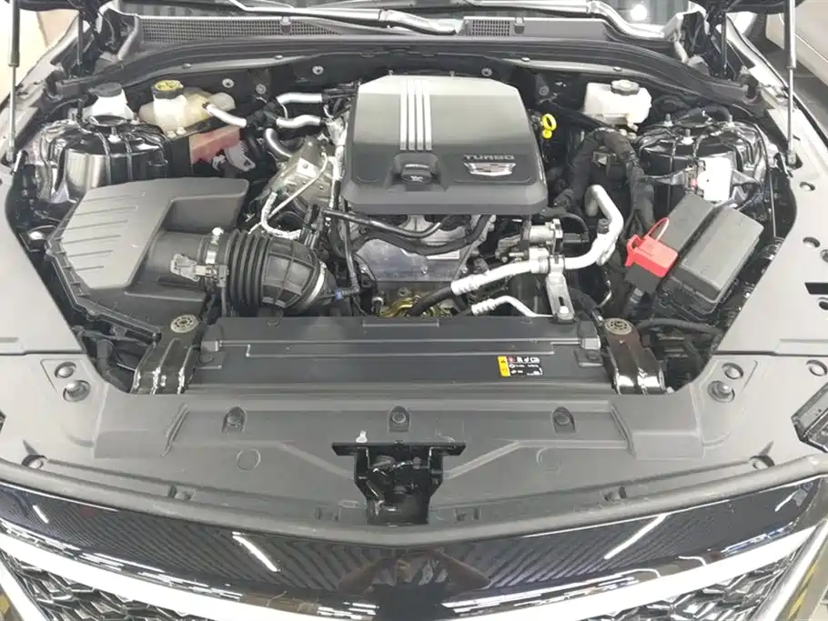 Cadillac CT5 2024 28T Luxury Model Pro фото 10