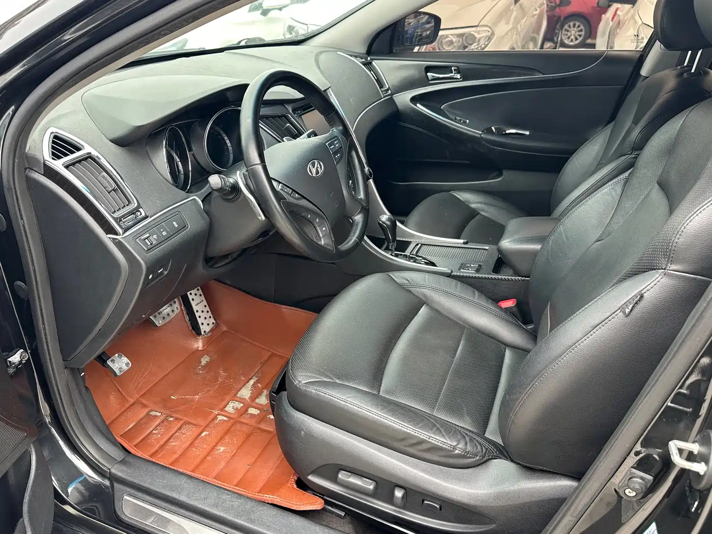 Hyundai Sonata 2014 2.4L Automatic Top Edition China IV фото 4