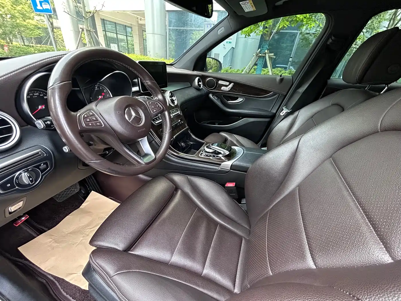 Mercedes-Benz GLC 2019 GLC 260 4MATIC Dynamic фото 11
