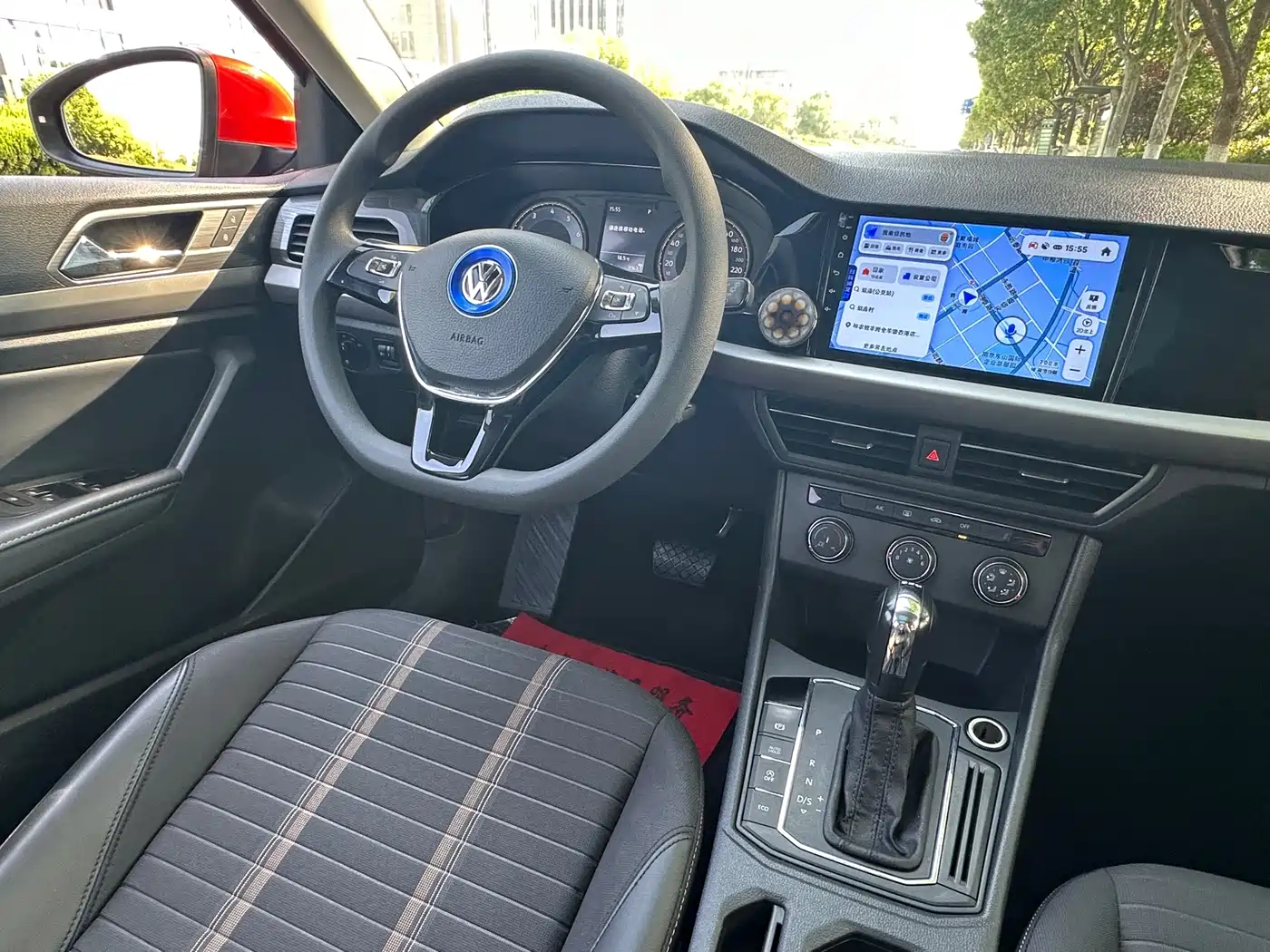 Volkswagen Lavida 2018 Hatchback 200TSI DSG Comfort Edition China V фото 14
