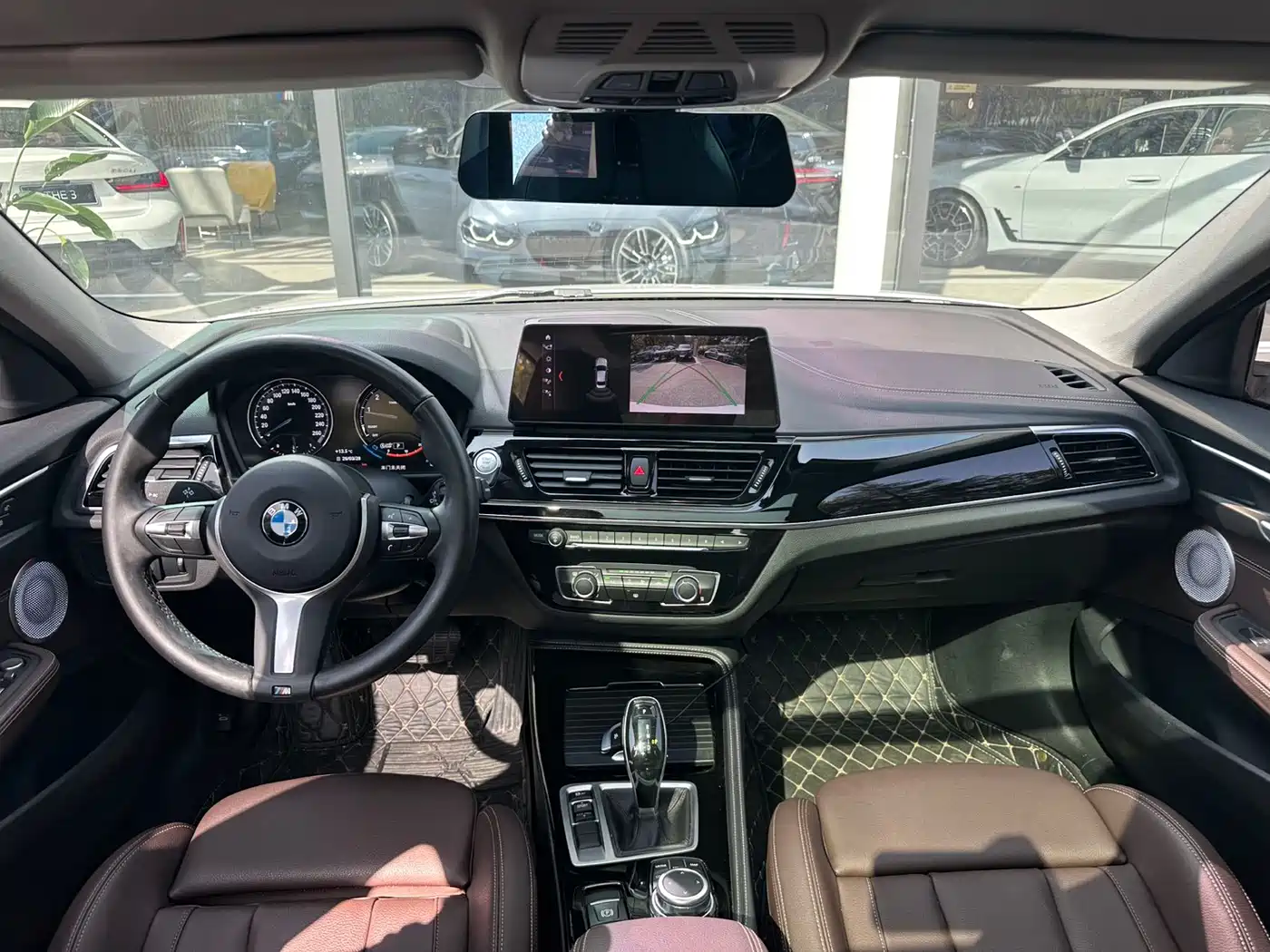 BMW 1 Series 2021 Facelift 125i M Sport Shadow Edition фото 9