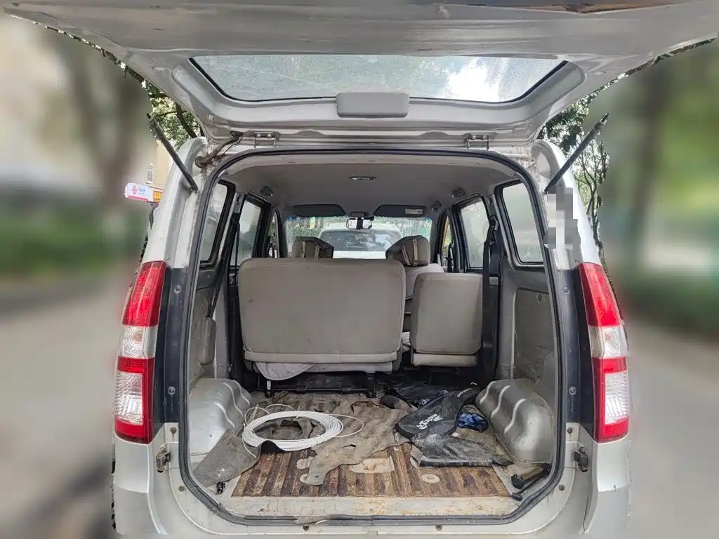 Wuling Motors Wuling Hongguang 2014 2014 Model 1.2L Base Version China IV