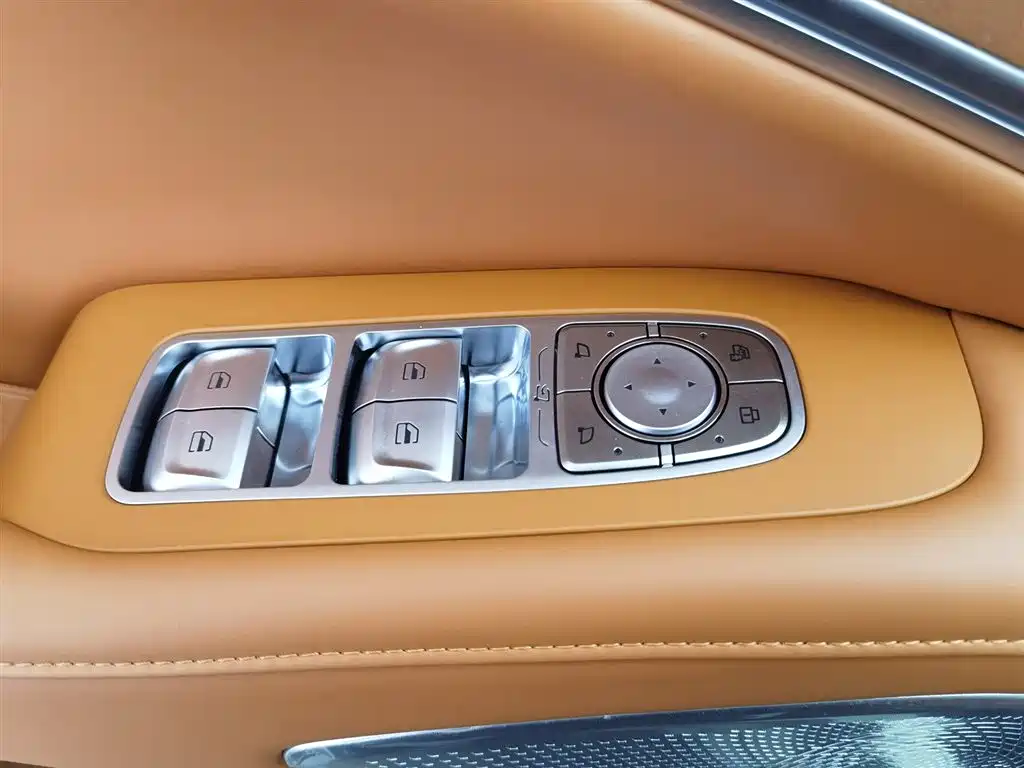 WEI PAI WEI BRAND BLUE MOUNTAIN