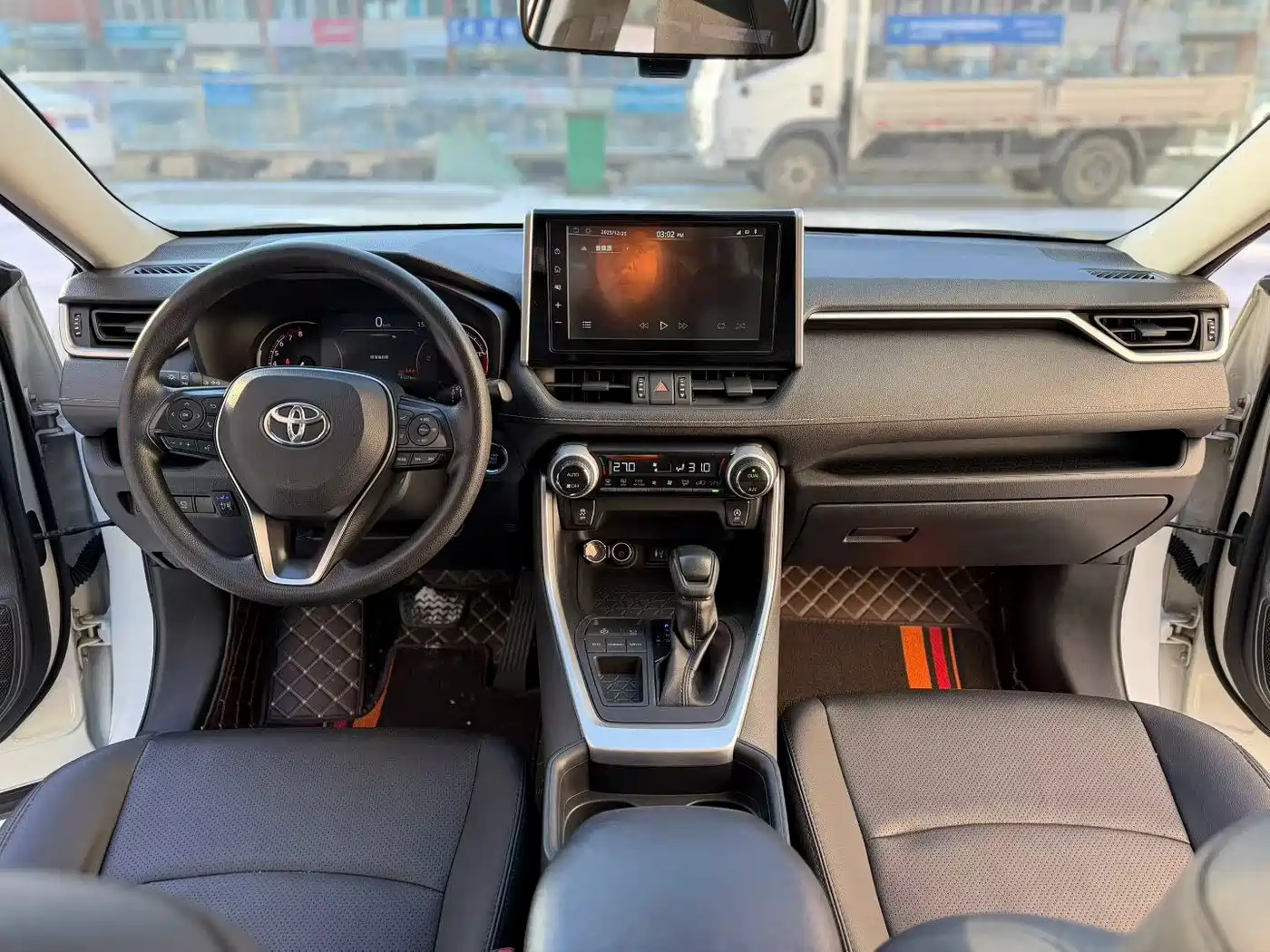 Toyota RAV4 Rongfang 2020 2.0L CVT 2WD Trend Edition фото 9