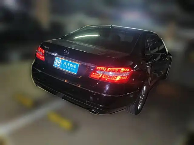 Mercedes-Benz E-Class 2011 E 300 L Elegance — фото 5