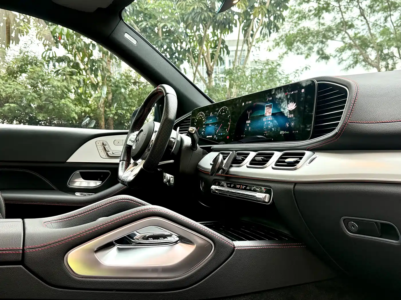 MERCEDES-BENZ GLE AMG