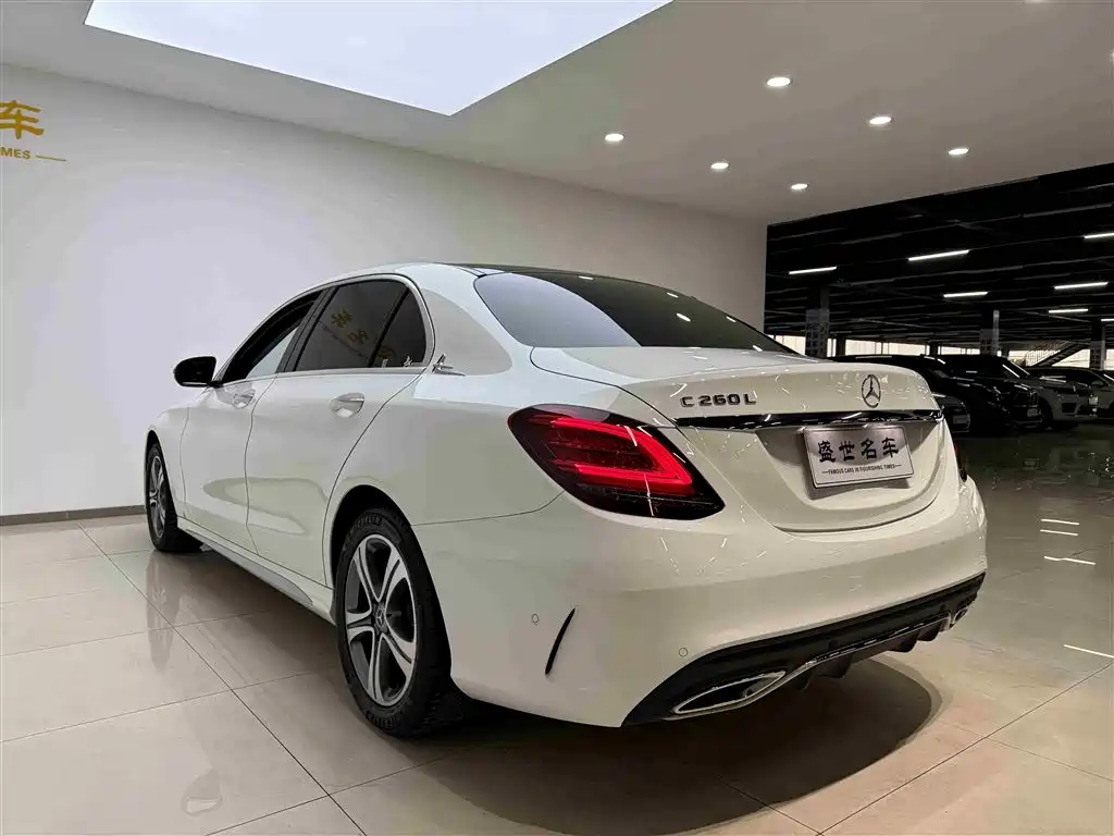 Mercedes-Benz C-Class 2020 Facelift C 260 L Sport фото 21