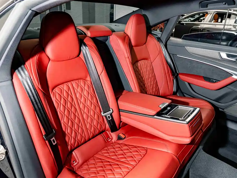 Audi A7L 2023 45 TFSI quattro S-line Black Warrior Edition фото 22