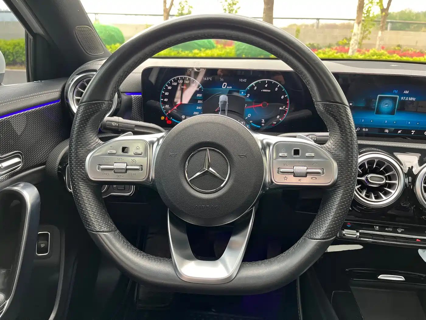 Mercedes-Benz A-Class 2021 A 200 L Sport Sedan Fashion Edition фото 10