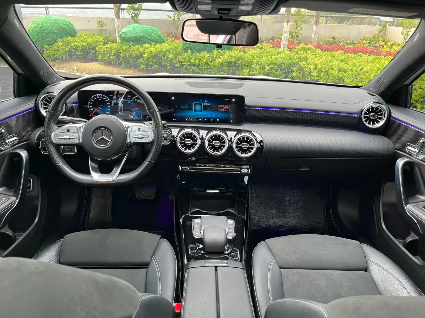 Mercedes-Benz A-Class 2021 A 200 L Sport Sedan Fashion Edition фото 6
