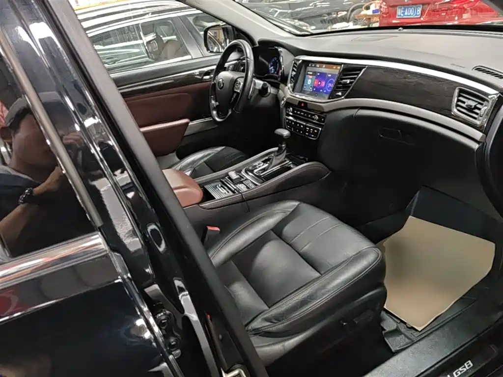 GAC Trumpchi Trumpchi GS8 2017 320T 2WD Luxury Smart Connect (7-seater) фото 25