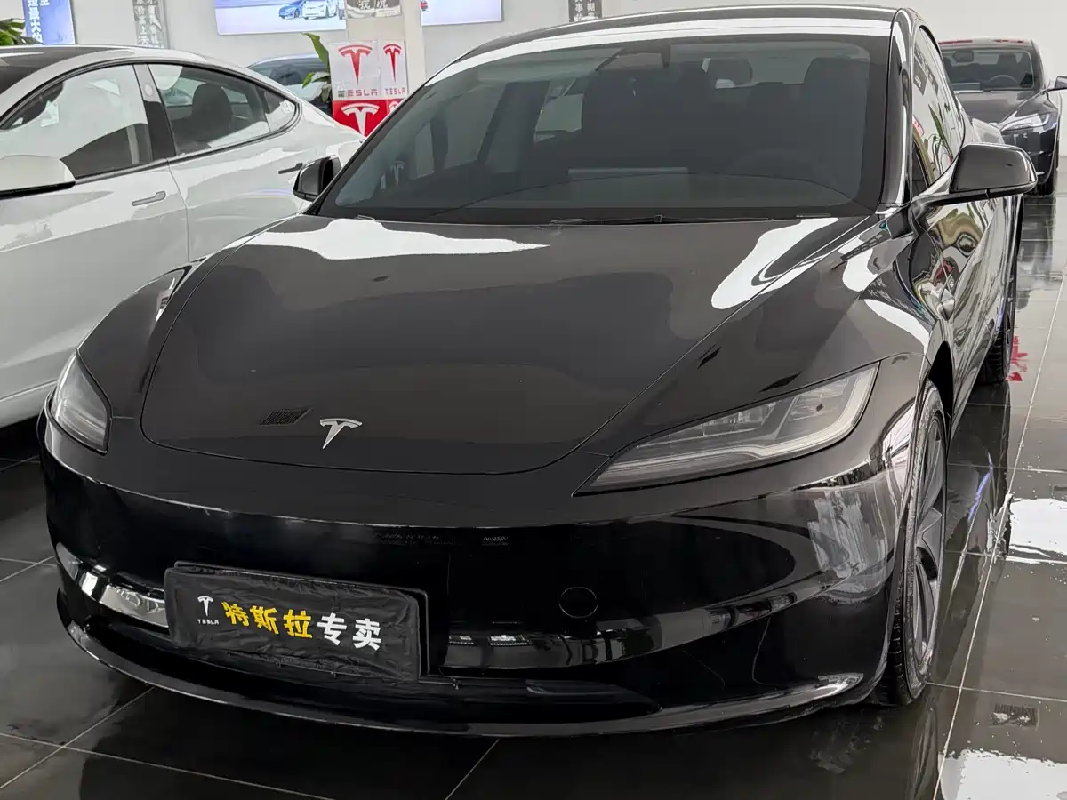 Tesla Model 3 2026 2025 Model Rear-Wheel Drive Edition