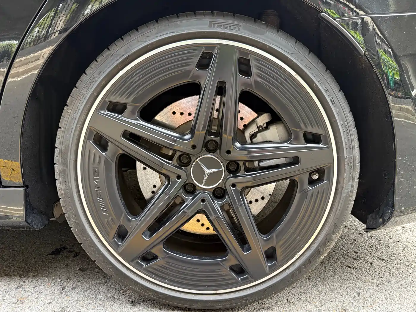 Mercedes-Benz A-Class AMG 2024 AMG A 35 L 4MATIC фото 14