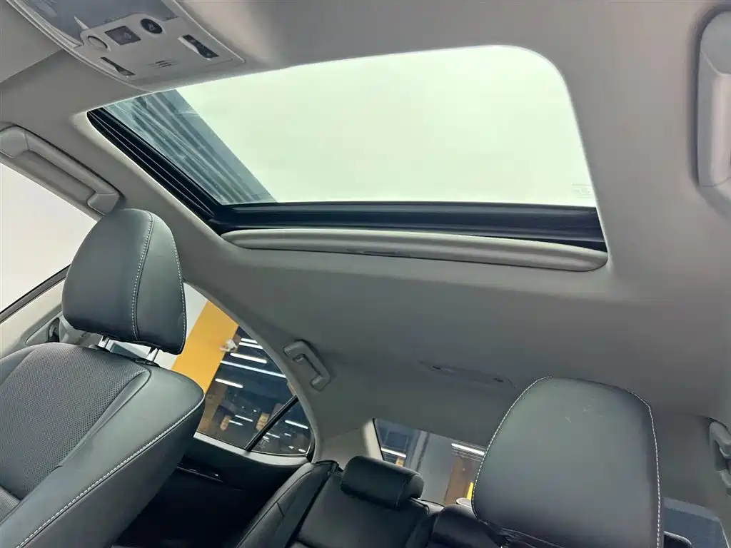 Lexus ES 2014 250 Elite Edition фото 16
