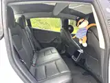 Фото 6 - Tesla Model 3