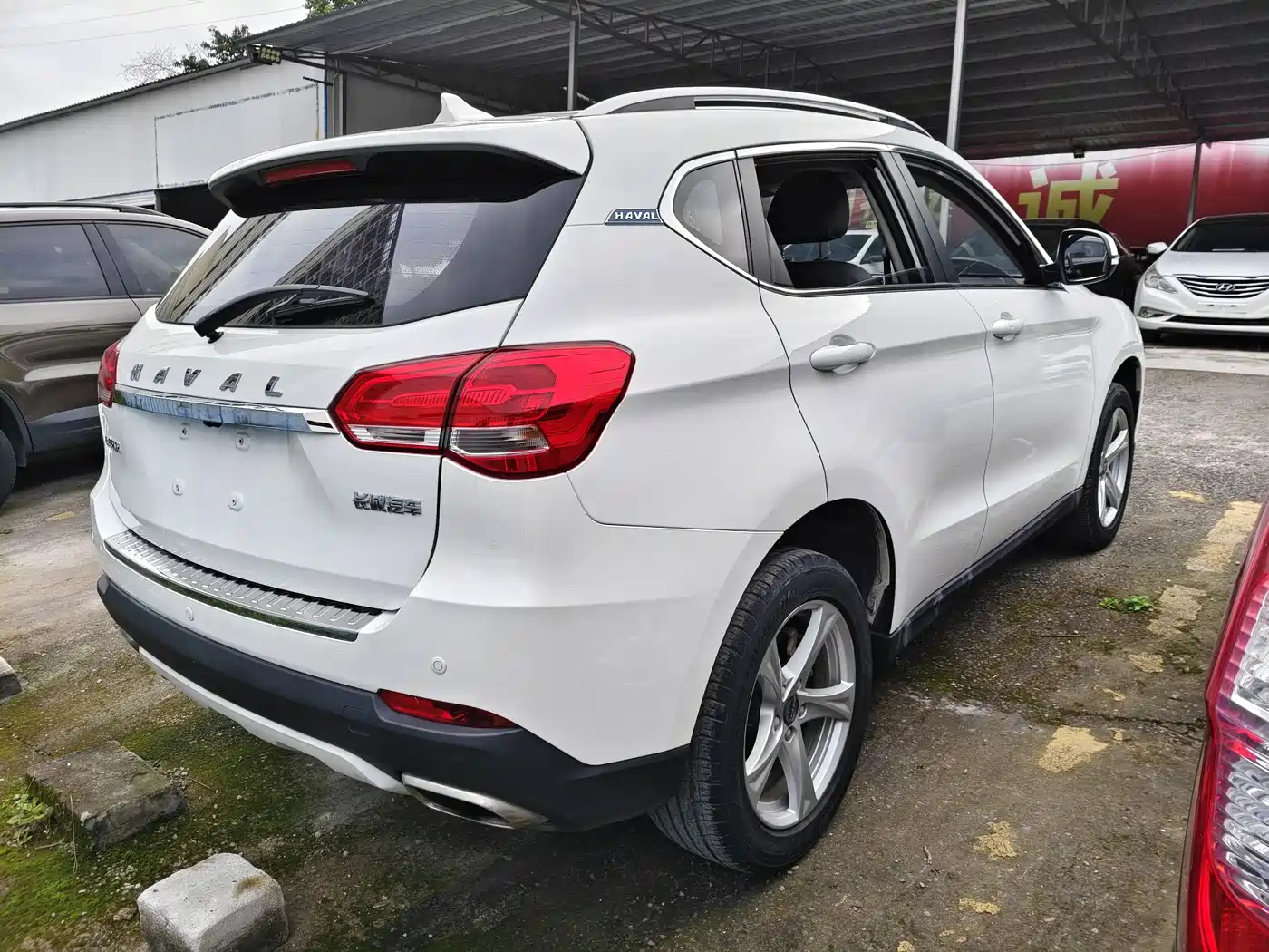 Haval H2 2018 2018 Creation Edition Blue Label 1.5T Manual 2WD Style