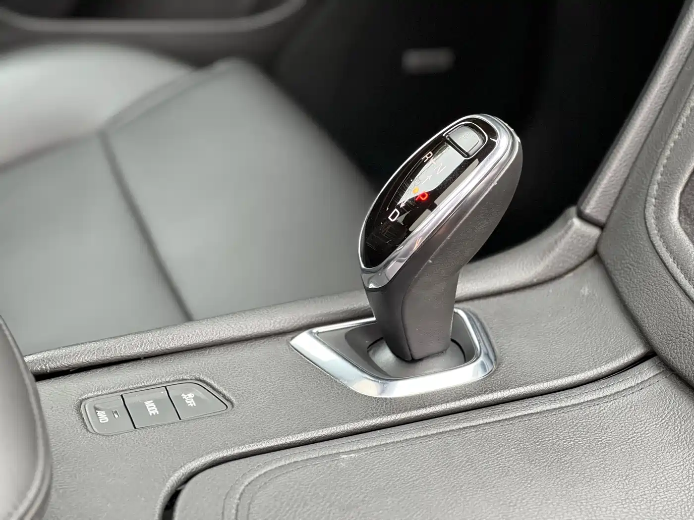 Cadillac XT5 2018 28E AWD Technology Model фото 28