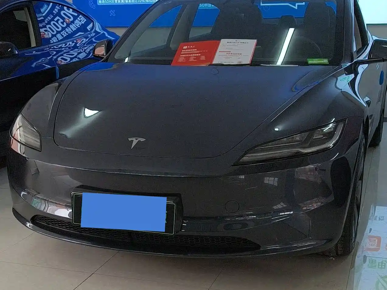 TESLA MODEL 3