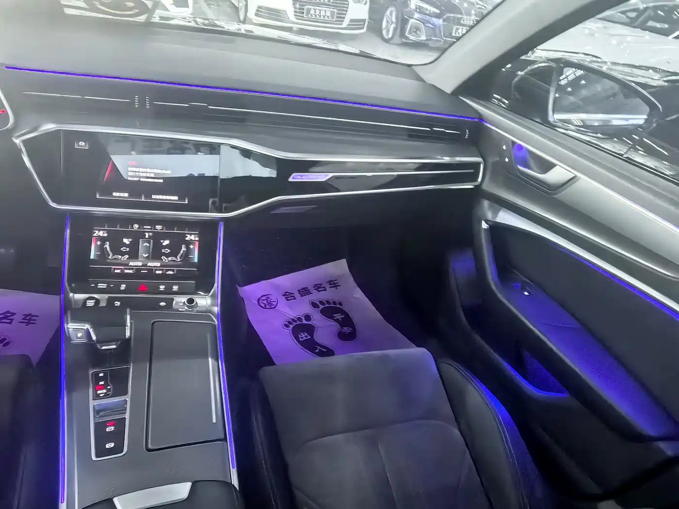 Audi A6L 2021 40 TFSI Luxury Sport фото 15