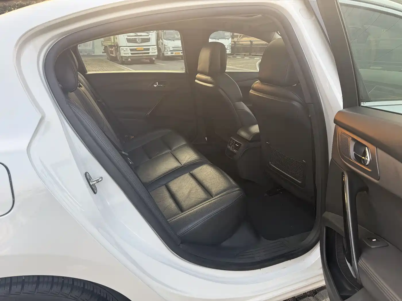Peugeot 508 2016 1.6THP Automatic Smart Edition фото 10