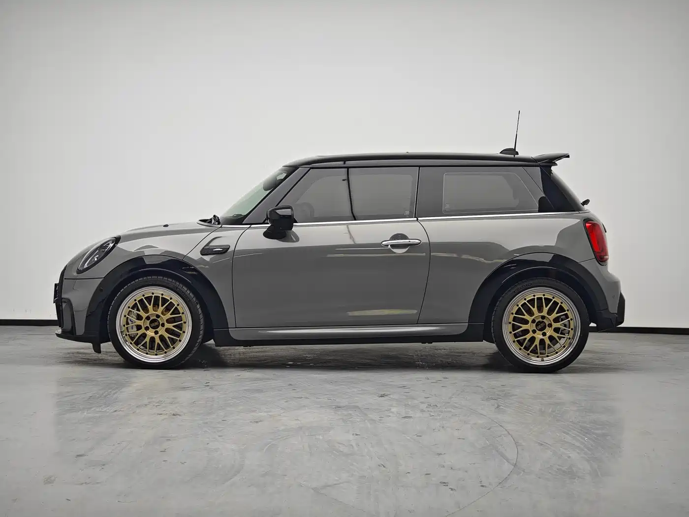MINI JCW 2022 2.0T JOHN COOPER WORKS ALL-IN фото 9