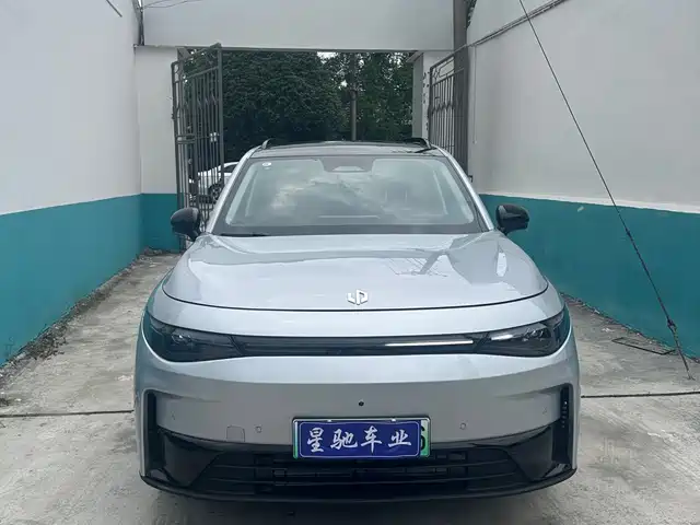 Leapmotor C16 2024 Extended Range 200 Premium Edition
