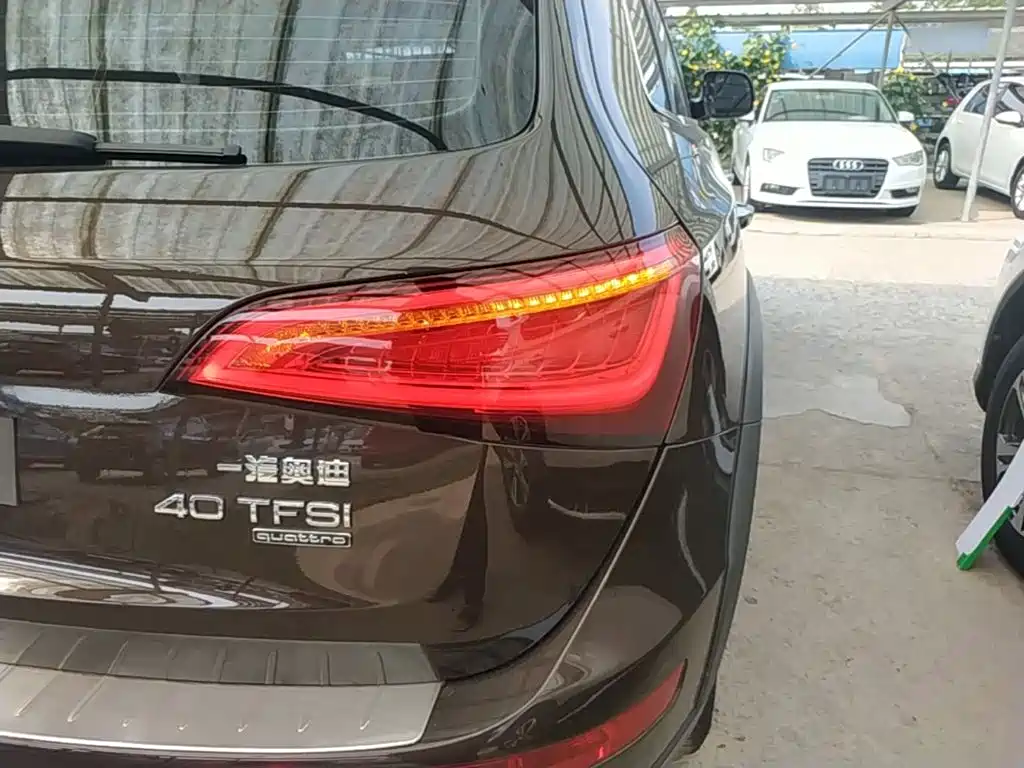 صورة 8 - Audi Q5