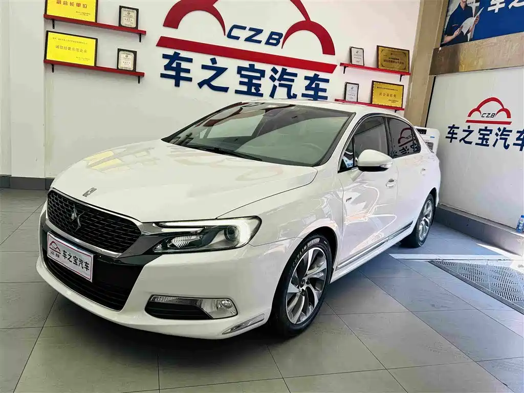  DS DS 5LS 2014 1.6T Elegance THP160