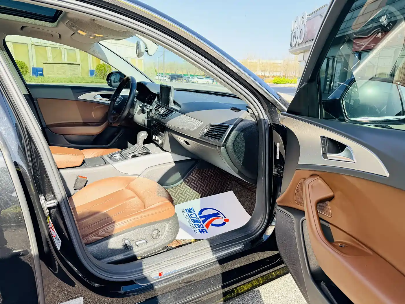Audi A6L 2018 Model 35 TFSI Collector's Edition фото 12