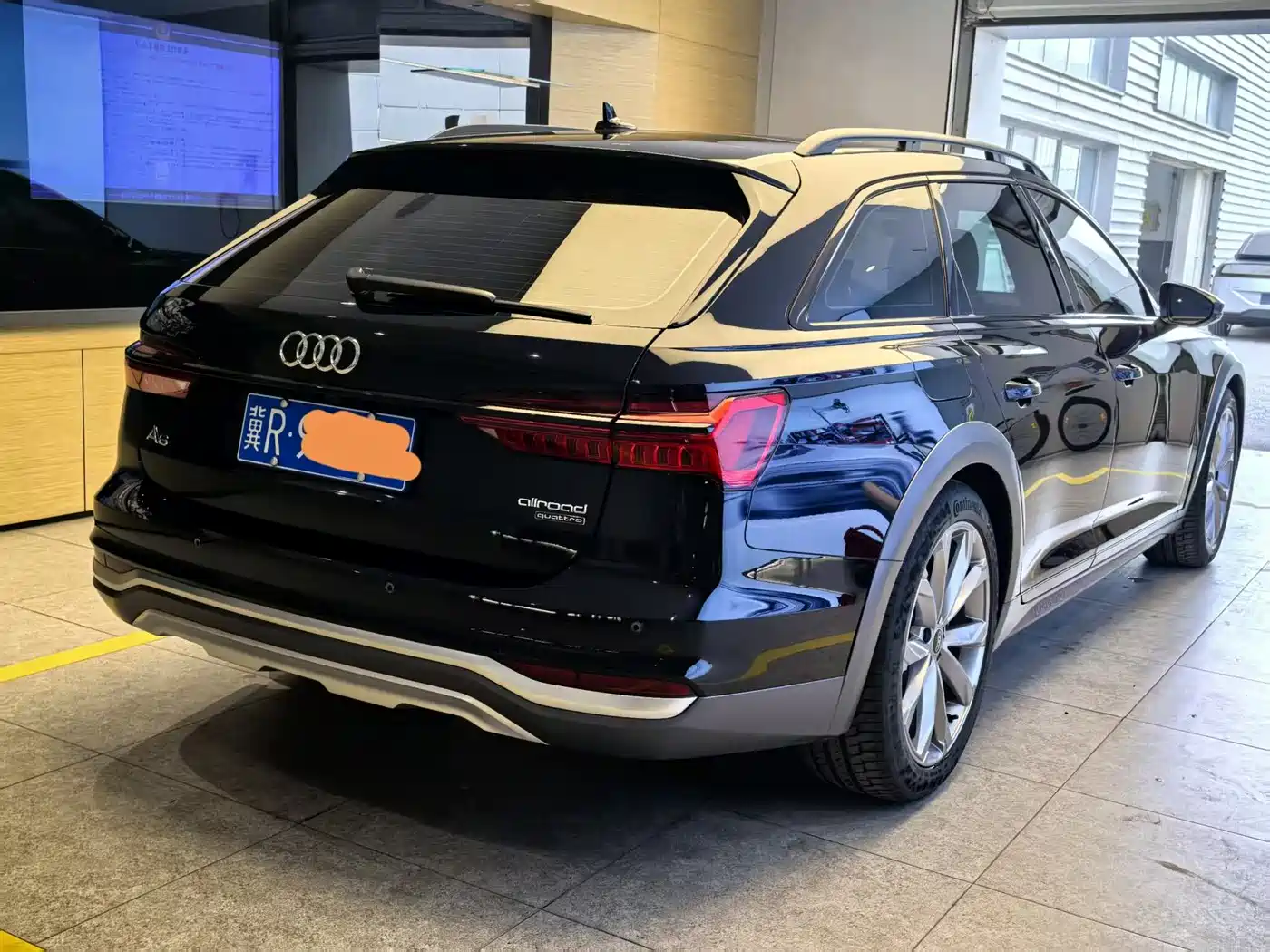 Audi A6 (Import) 2026 2024 allroad quattro 55 TFSI Premium Off-road