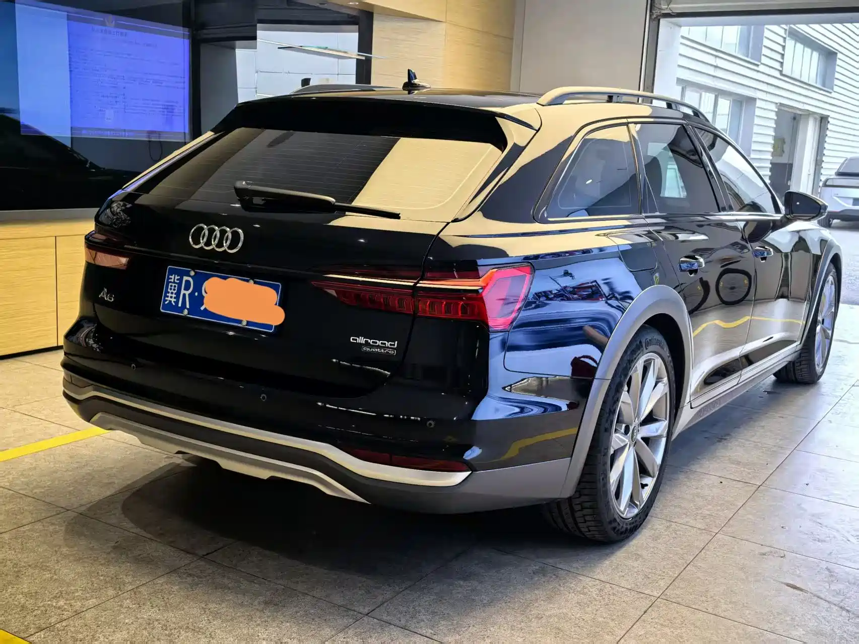 Фото 4 - Audi A6 (Import)