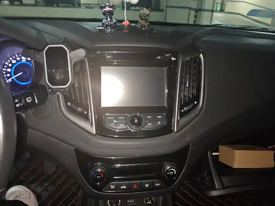 Changan Eado XT 2017 2016 1.6L Manual Stylish Cool Edition