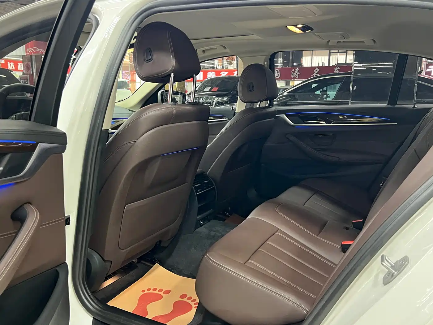 BMW 5 Series 2018 525Li Luxury Package фото 7