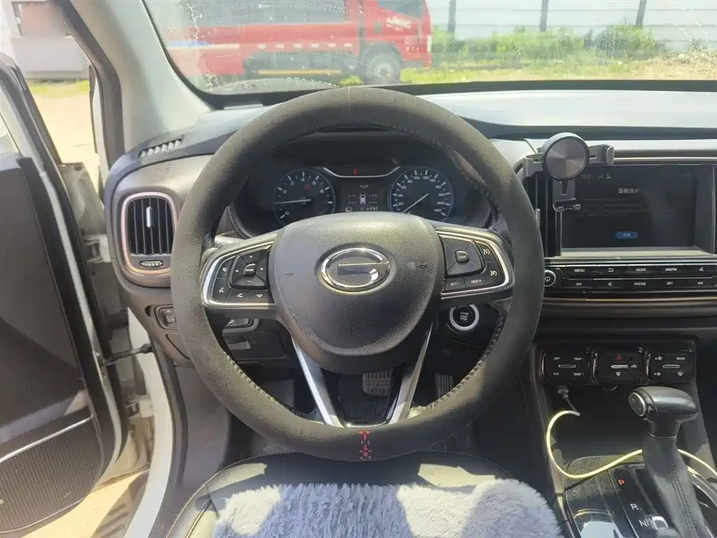 GAC Trumpchi Trumpchi GS3 2019 235T Automatic Elite Edition фото 3