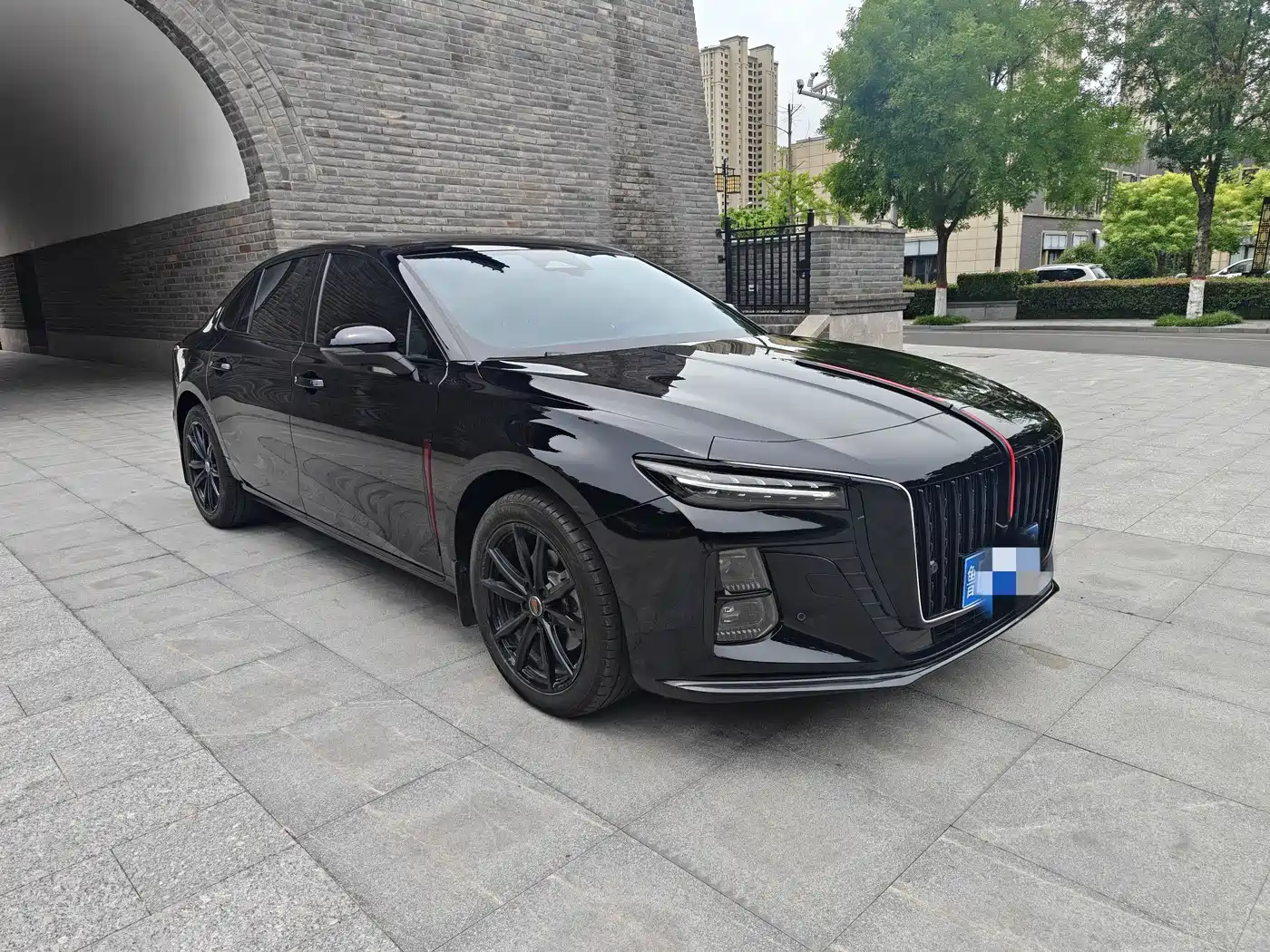 Hongqi H5 2025 2.0T Automatic Mystic Shadow фото 3