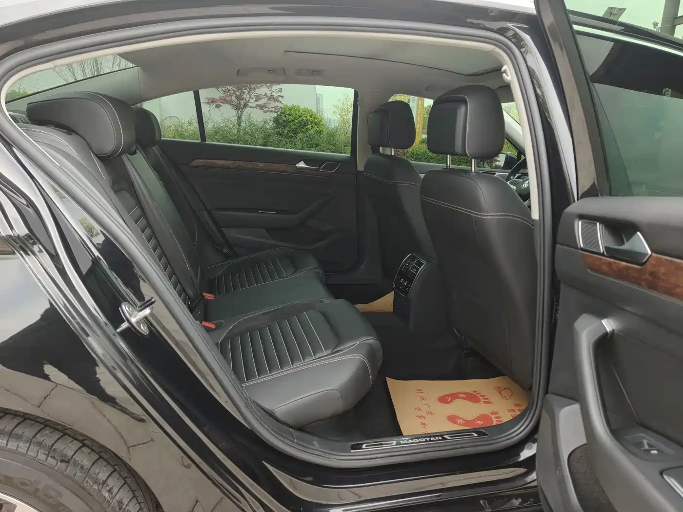 Volkswagen Magotan 2020 330TSI DSG Leading фото 13