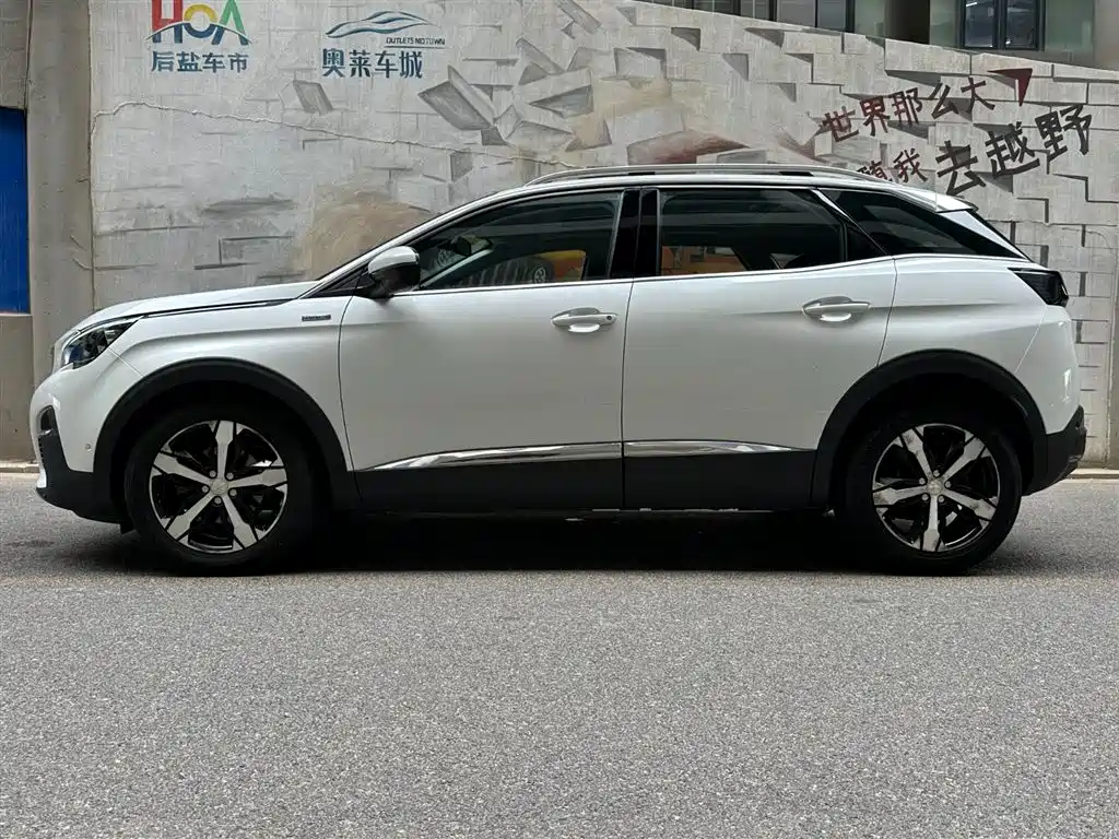 Peugeot 4008 2017 350THP Luxury Edition фото 3