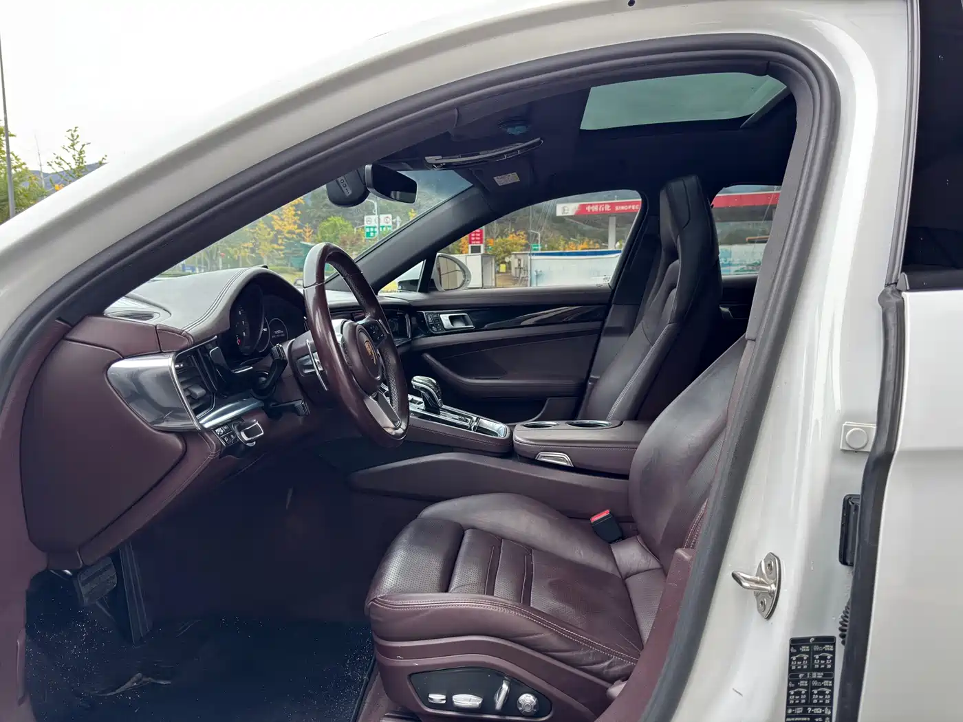 Porsche Panamera 2017 Panamera 3.0T фото 15