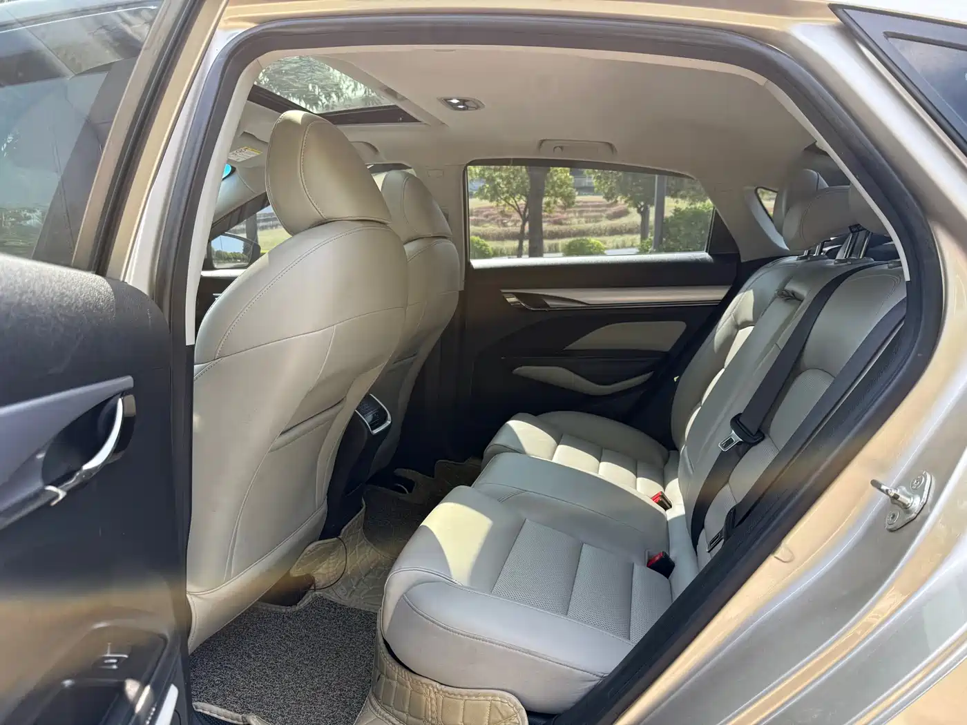 GEELY AUTOMOBILE BINRUI