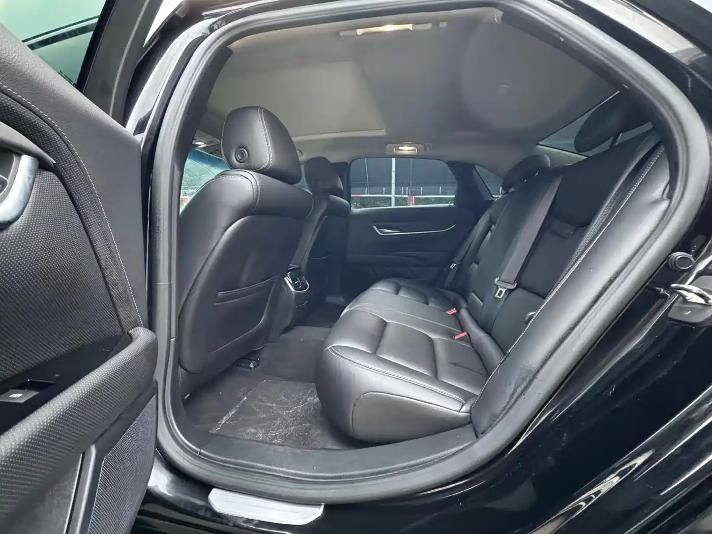 Cadillac XTS 2018 28T Technology фото 5