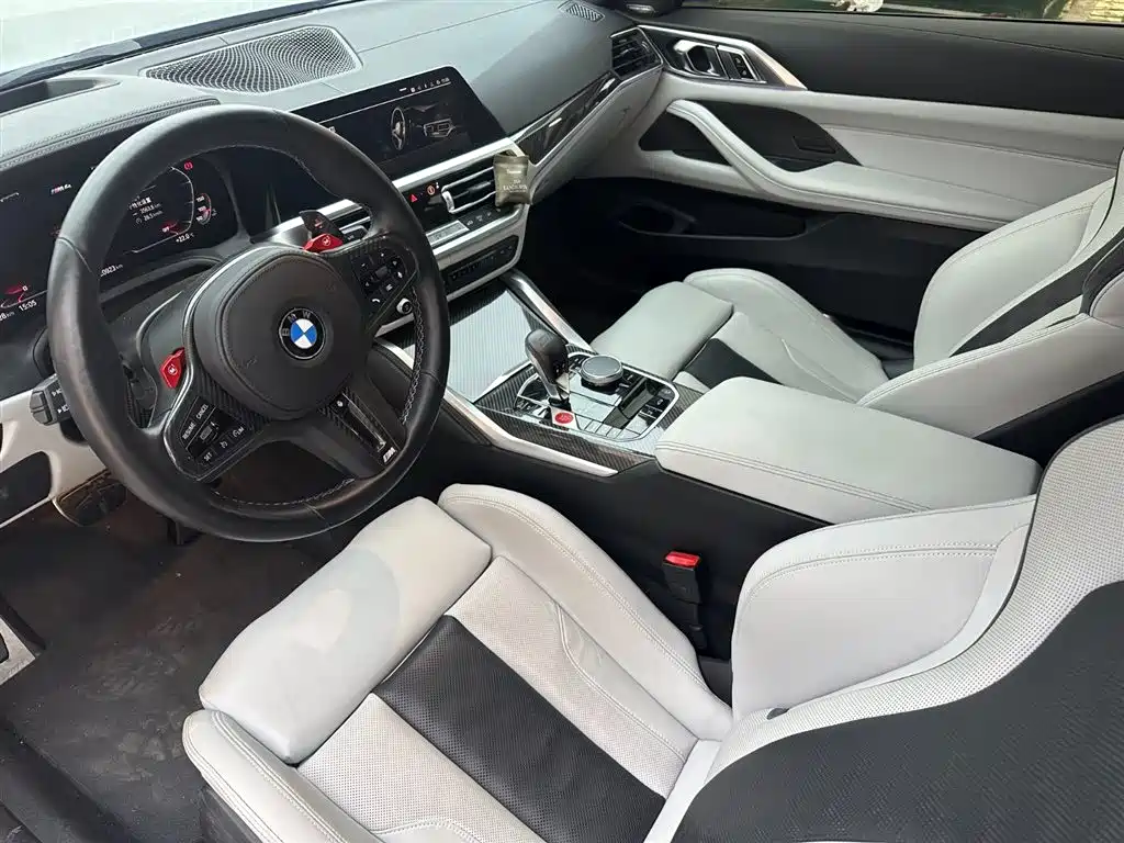 BMW M4 2022 M4 Convertible M xDrive Thunder Edition фото 14