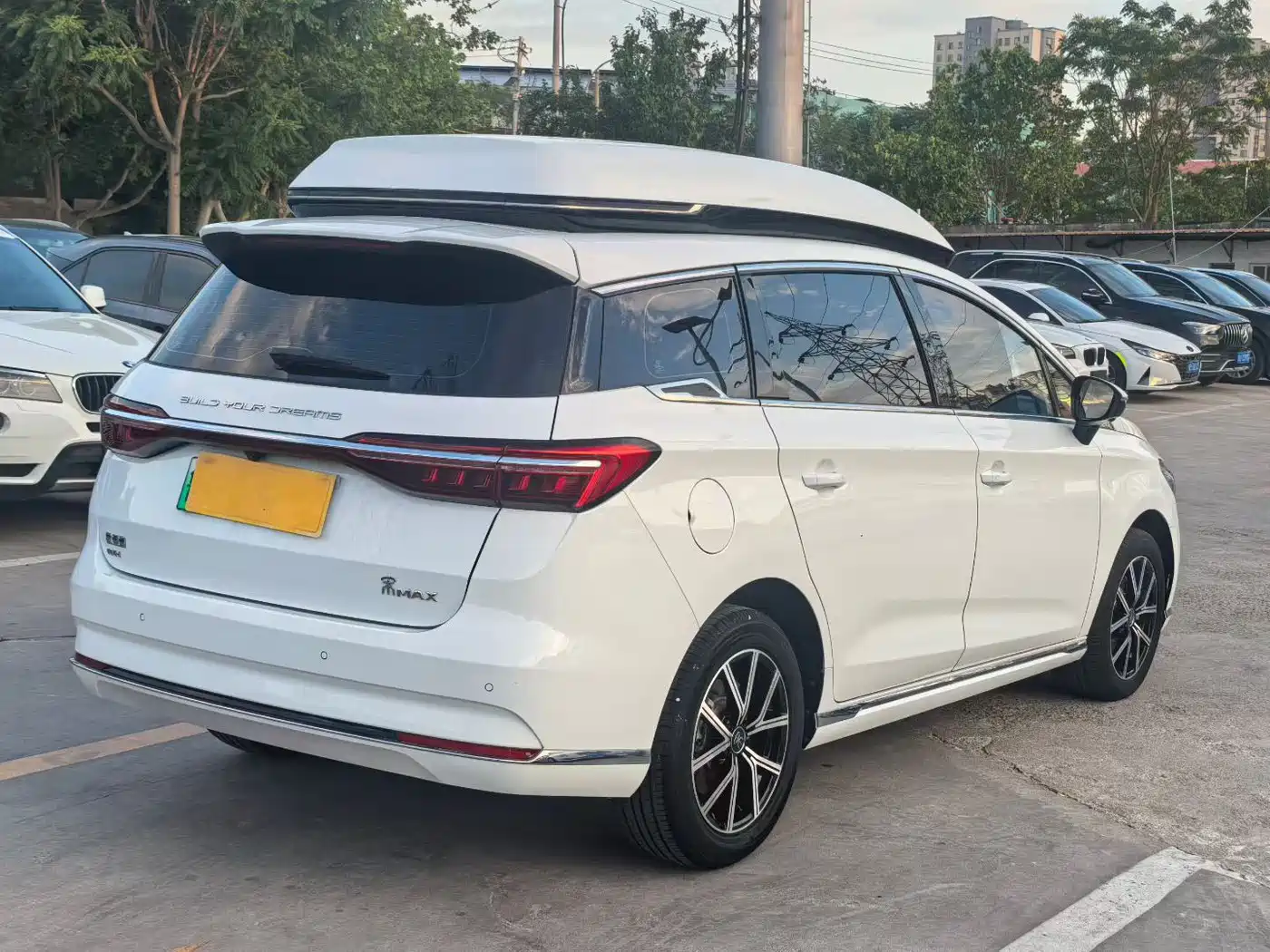 BYD Song MAX New Energy 2022 DM-i 105KM Executive Edition фото 3