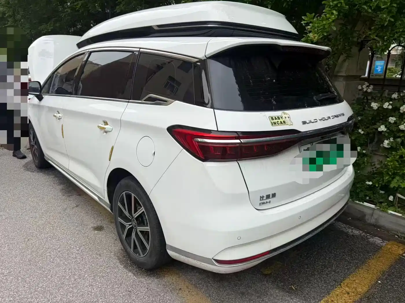 BYD Song MAX New Energy 2022 DM-i 105KM Executive Edition фото 11