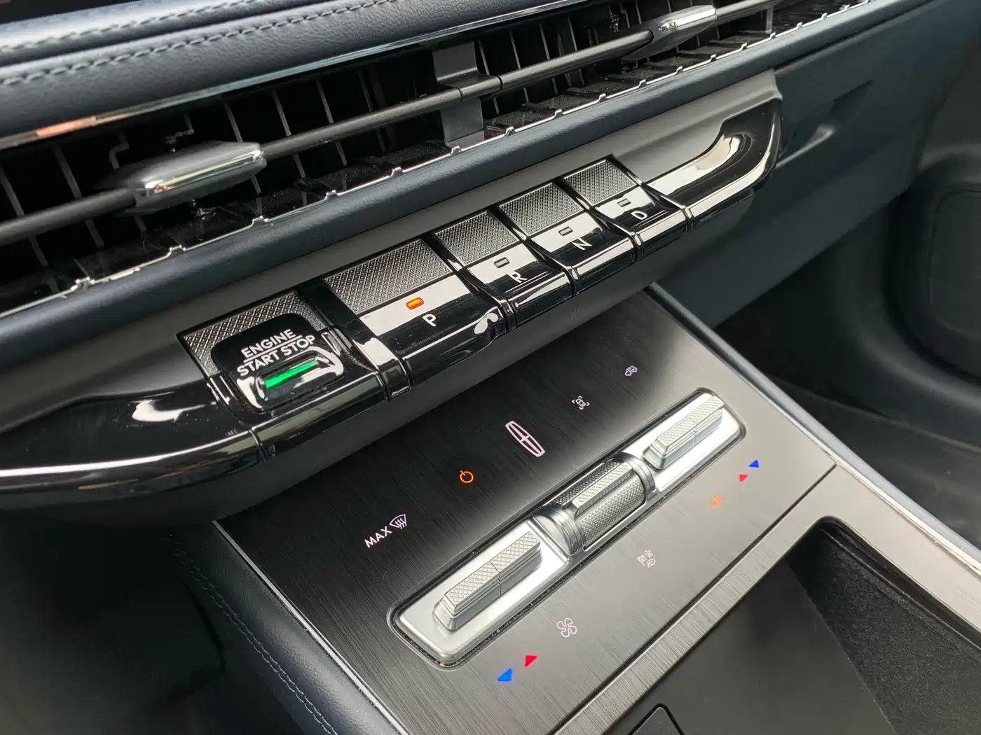 Lincoln Adventurer 2024 2024 1.5T 2WD Premium Hybrid