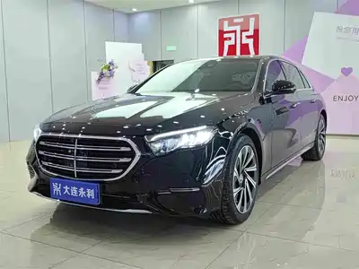 Mercedes-Benz E