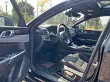 Фото 4 - Lynk & Co 03