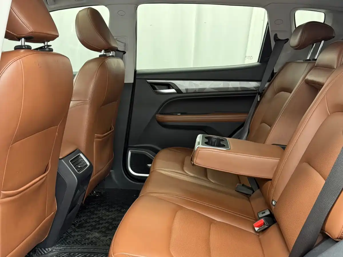 GEELY AUTOMOBILE VISION X6