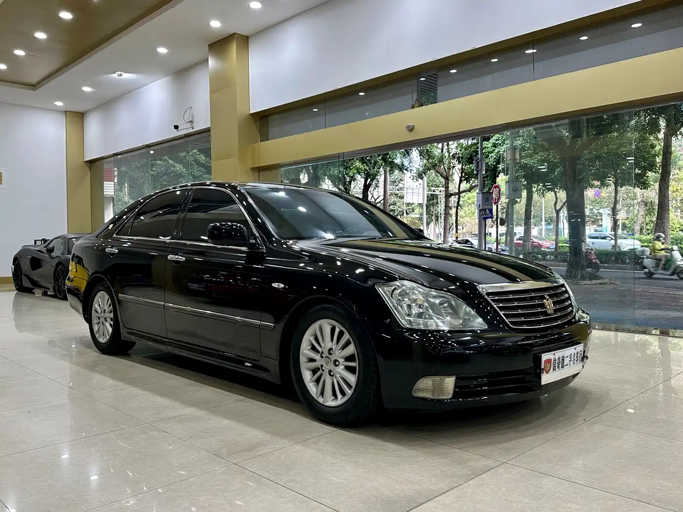 Toyota Crown 2007 2.5L Royal Special Edition фото 6