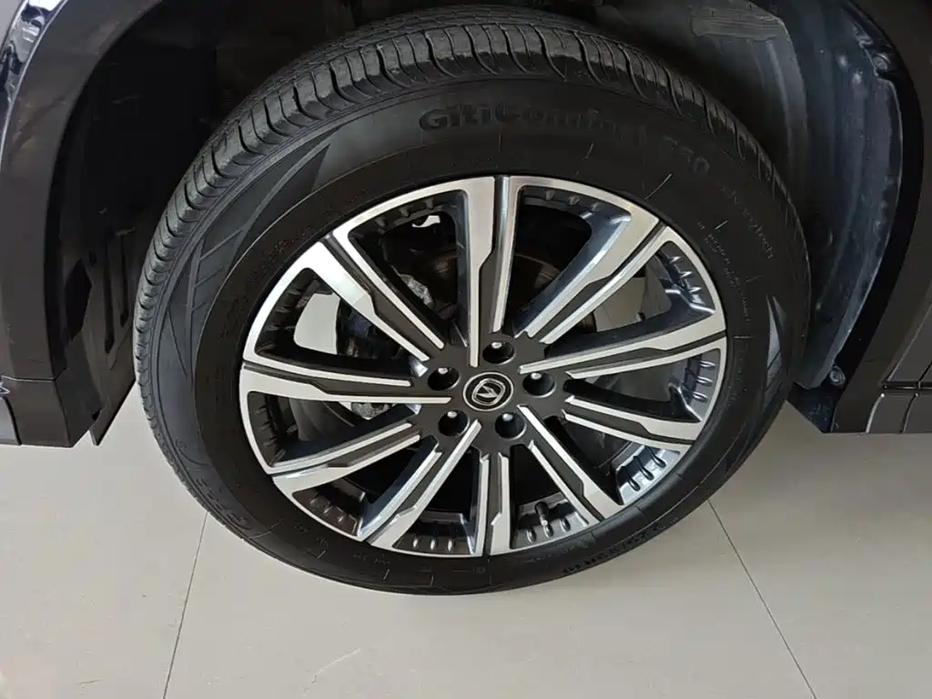 Фото 23 - Changan CS75 PLUS