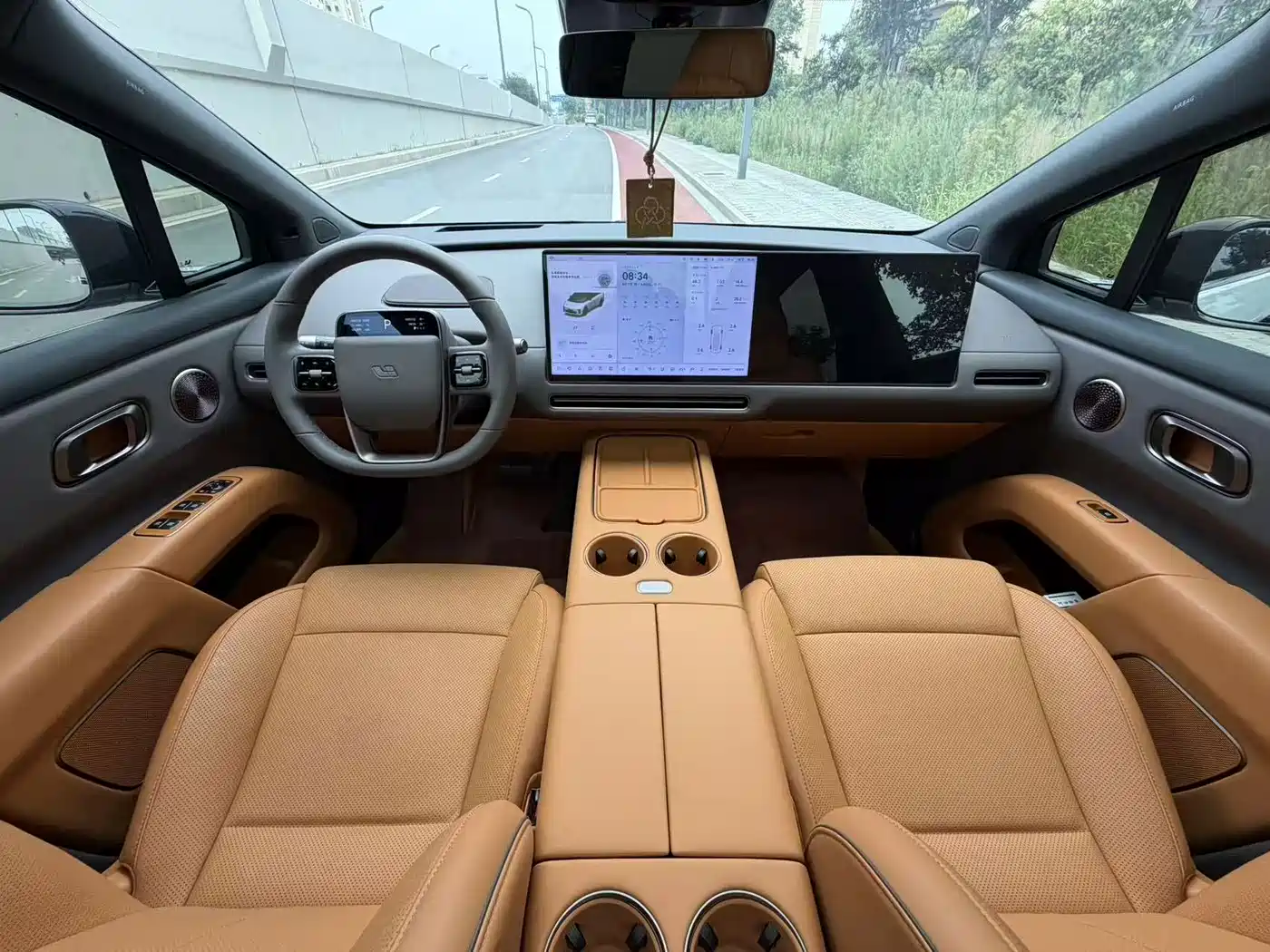 Li Auto Li i8 2025 2025 Standard Edition